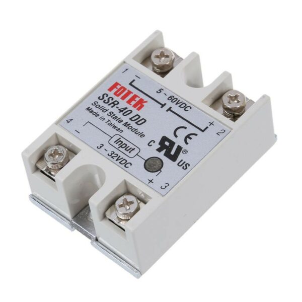 สวิตช์อิเล็กทรอนิกส์ โซลิดสเตต รีเลย์ เฟสเดียว  DC-DC SSR-40DD 40A DC3-32V DC5-60V สีขาว+สีเงิน