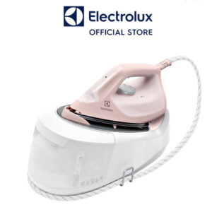 ELECTROLUX เตารีดไอน้ำแบบหม้อต้ม 1.2 ลิตร/2400 วัตต์ รุ่น E6SS1-40PP